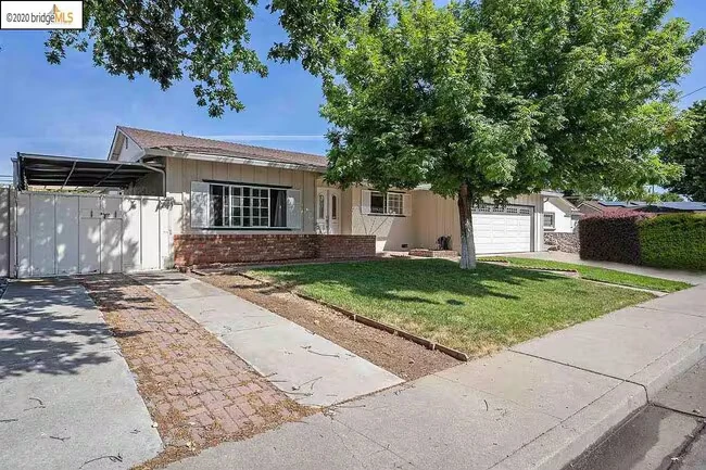 1537 Heartwood Dr Concord, CA 94521 photo 4