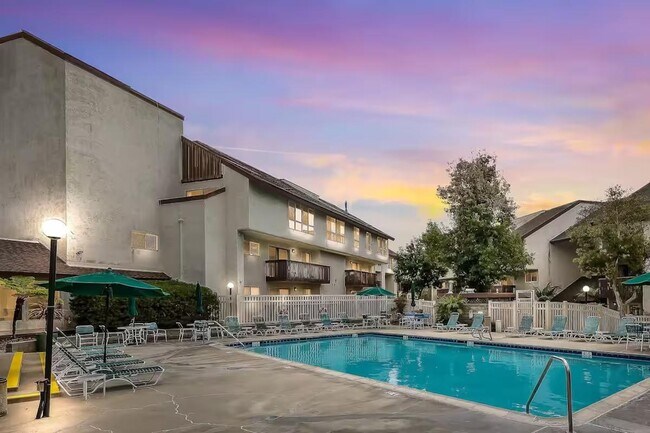 6171 Rancho Mission Rd San Diego, CA 92108 photo 4