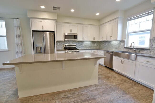 57 Kennedy Avenue, Campbell, CA 95008 photo 2