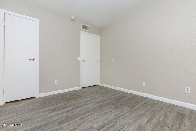 1920 E Hayden Ln Tempe, AZ 85281 photo 3