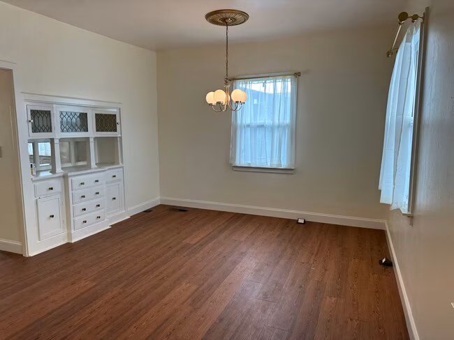21 Cecil Avenue, San Jose, CA 95128 photo 2