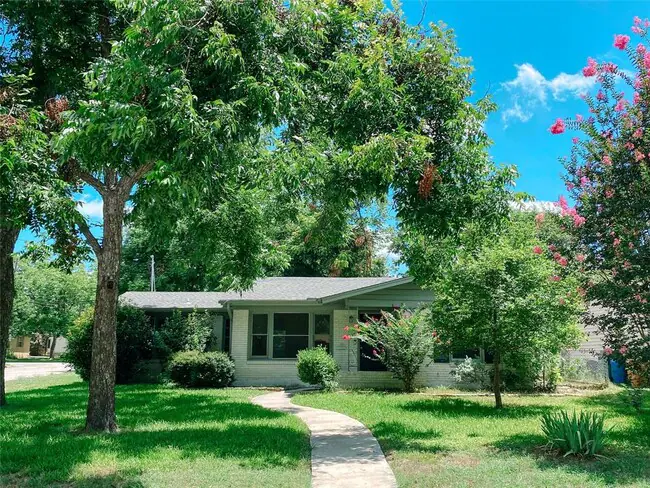 1808 Princeton Ave Austin, TX 78757 photo 3
