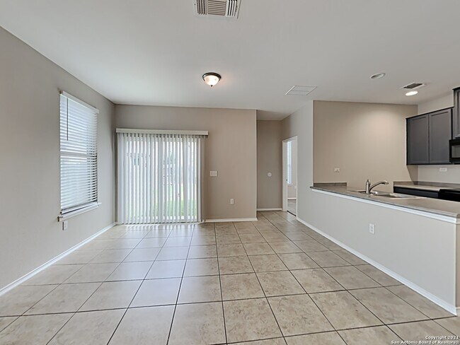 7342 Azalea Square San Antonio, TX 78218 photo 2