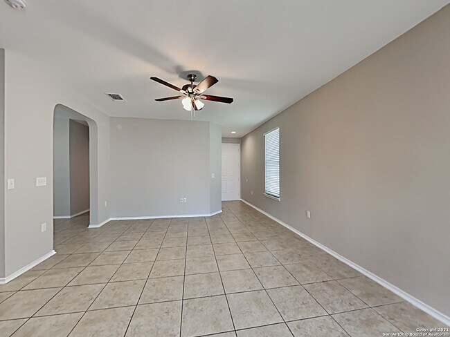 7342 Azalea Square San Antonio, TX 78218 photo 4