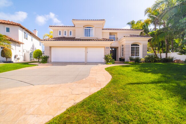 7373 Elegans Pl Carlsbad, CA 92011 photo 3