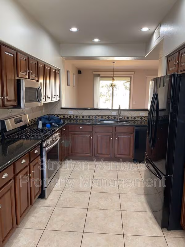 11163 S Ursa Major Dr Goodyear, AZ 85338 photo 3