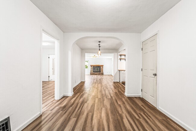 560 Russell St Vallejo, CA 94591 photo 5