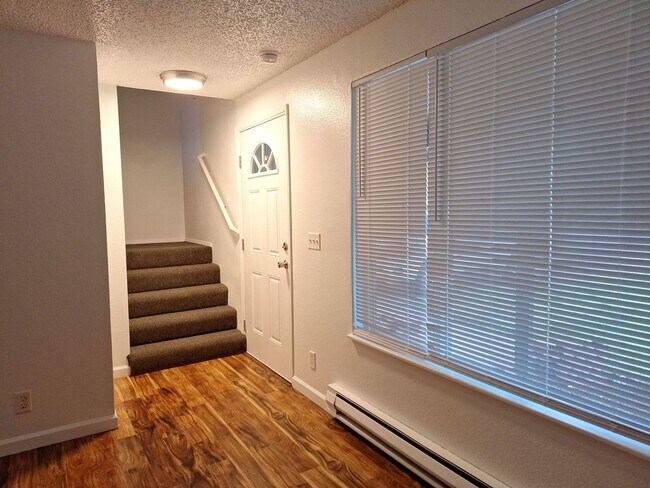 5300 Alameda Ave SW Port Orchard, WA 98367 photo 4
