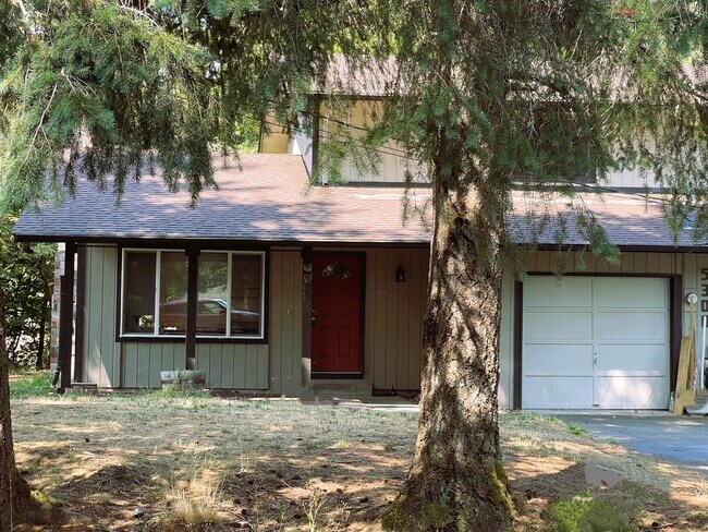 5300 Alameda Ave SW Port Orchard, WA 98367 photo 3