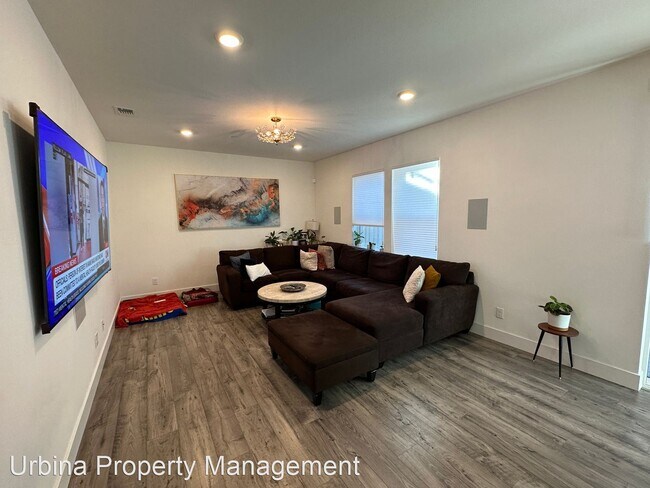 6060 Kerry Rd, Rohnert Park (Apartment) photo 4