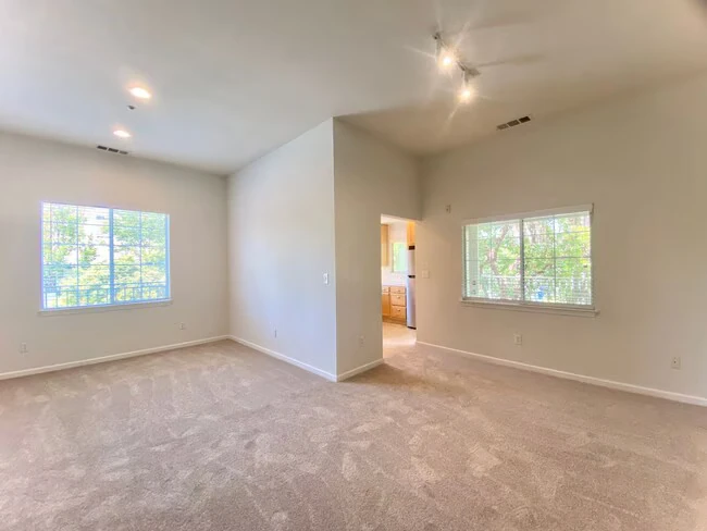 39336 Marbella Terraza Fremont, CA 94538 photo 4