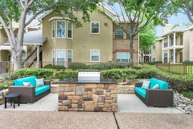 2551 Hall - Johnson Rd Colleyville, TX 76034 photo 2