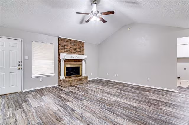 636 Green Mountain Road, Burleson, TX 76028 photo 4