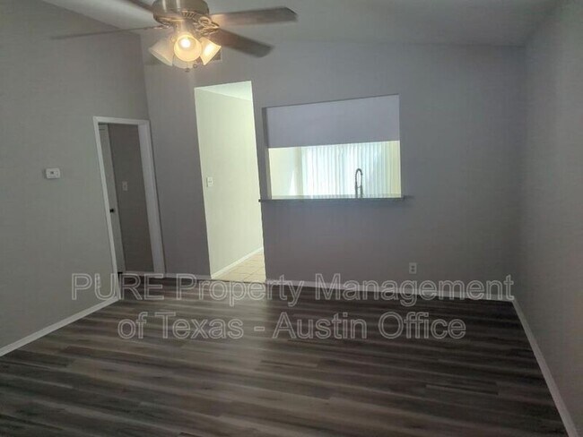 6604 Scrub Oak Ln Austin, TX 78759 photo 4