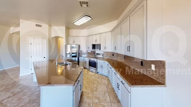 1151 S Sandstone St Gilbert, AZ 85296 photo 3