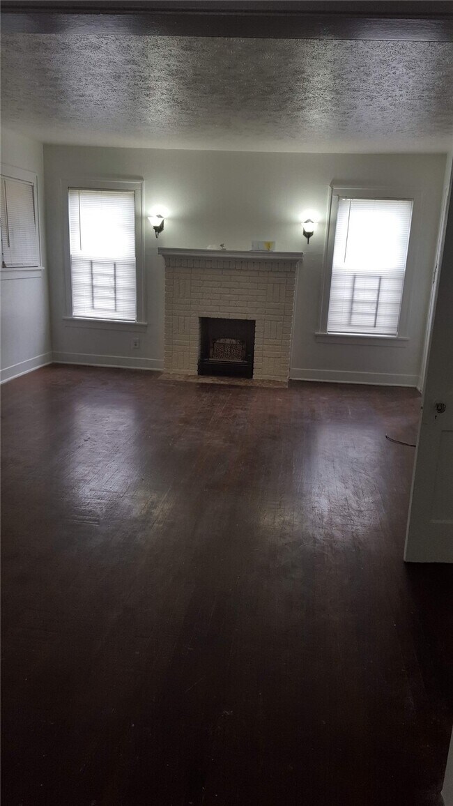 1828 Rosedale Street, Houston, TX 77004 photo 5