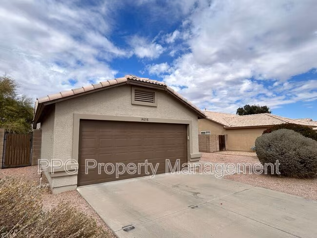 14658 W Marcus Dr Surprise, AZ 85374 photo 2