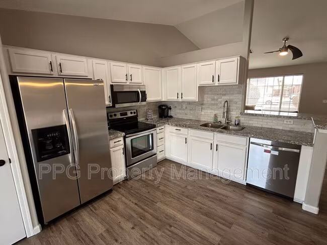 14658 W Marcus Dr Surprise, AZ 85374 photo 5