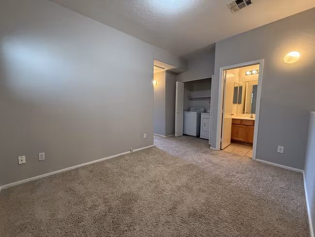 2027 E University Dr Tempe, AZ 85281 photo 4