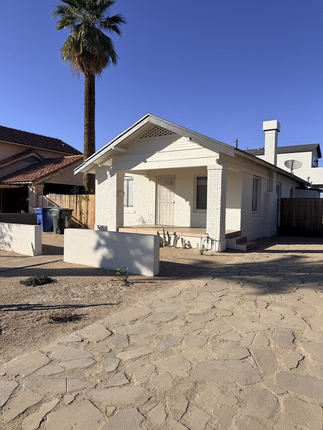 1344 East Moreland Street, Phoenix, AZ 85006 photo 3