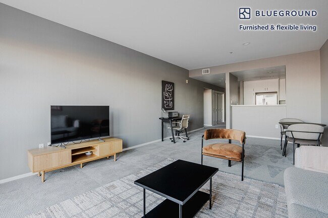 367 Santana Hts San Jose, CA 95128 photo 3