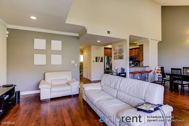 32 Megan Drive, San Francisco, CA 94134 photo 5