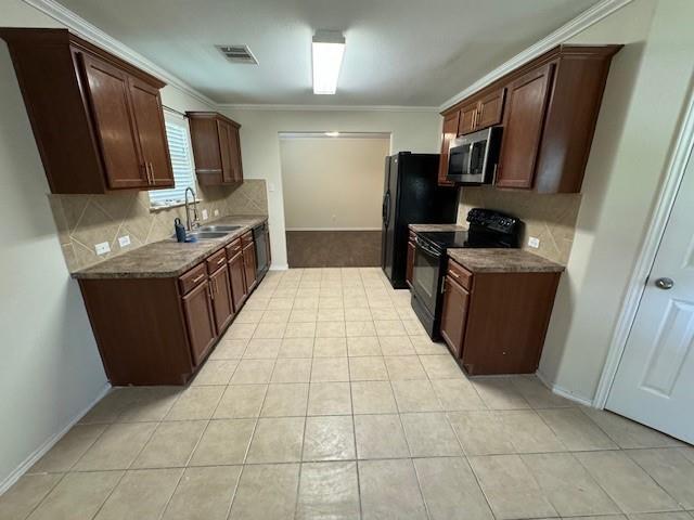 204 Golden Eagle Leander, TX 78641 photo 5