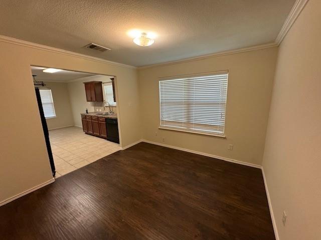 204 Golden Eagle Leander, TX 78641 photo 4