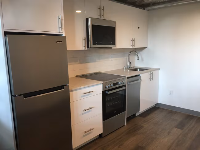 Odessa Apartments photo 3