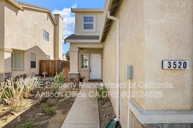 3520 Yacht Dr photo 3