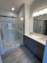 10266 Wateridge cir 228 photo 2