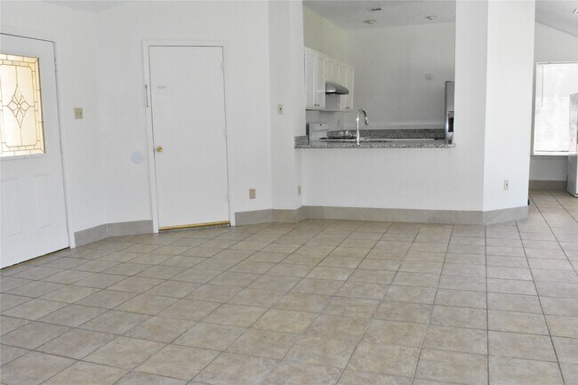 7215 Caracas Drive, Houston, TX 77083 photo 5