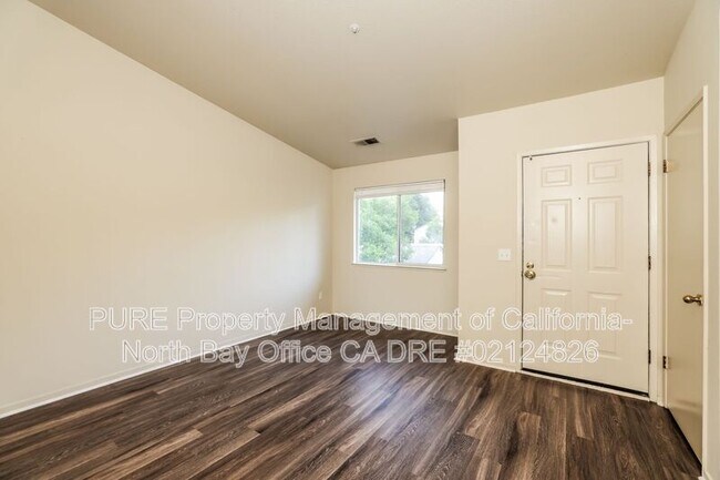 5256 Old Redwood Hwy Santa Rosa, CA 95403 photo 2