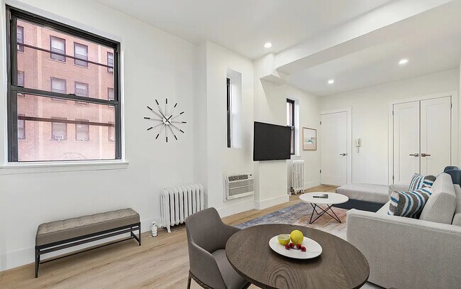 138 East 38th Street photo 2