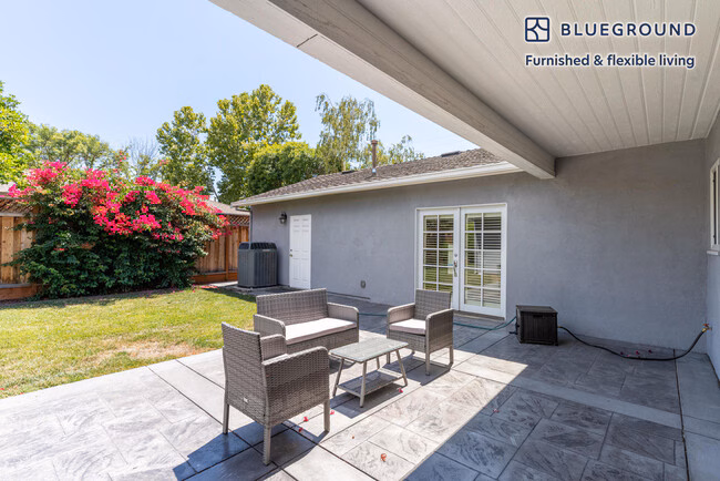 1058 Lovoi Way, San Jose, CA 95125 photo 5