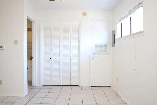 4701 Red River St Austin, TX 78751 photo 5