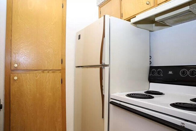 4701 Red River St Austin, TX 78751 photo 4