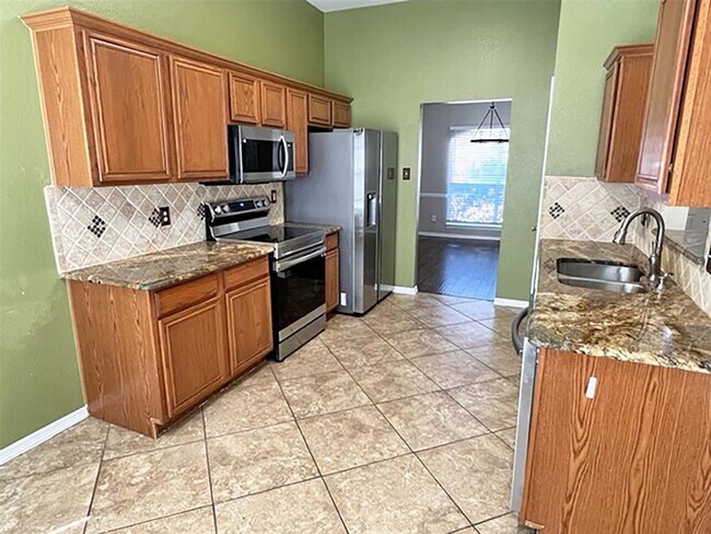 5304 Whiting Way, Denton, TX 76208 photo 5