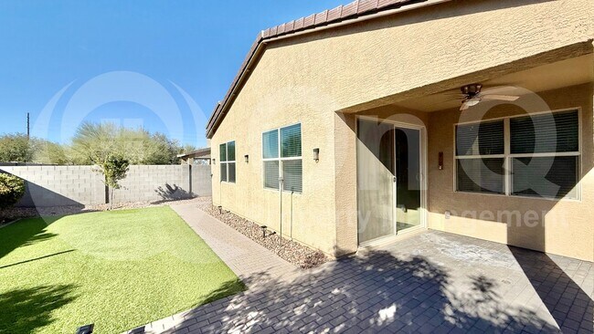 7003 E Ptarmigan Ct Queen Creek, AZ 85143 photo 2