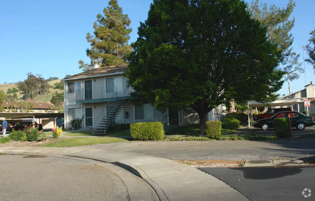 1 Bedroom 1 Bathroom in Morgan Hill photo 3