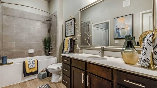 9600 Gaylord Pkwy Frisco, TX 75035 photo 5