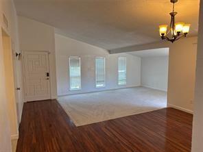4201 Longstraw Drive, Fort Worth, TX 76137 photo 2