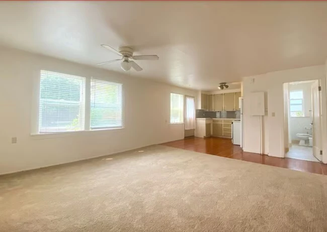 100 Edgecliff Way Santa Cruz, CA 95060 photo 4