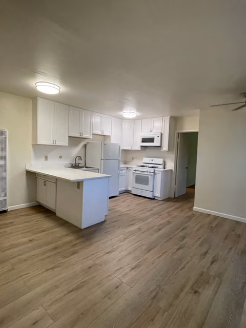 5412 Claremont Ave Oakland, CA 94618 photo 3
