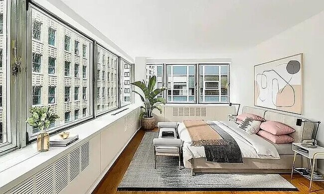 130 Water St New York, NY 10005 photo 2