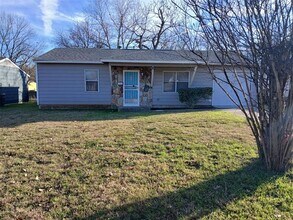 3724 Moonstone Dr Dallas, TX 75241 photo 3