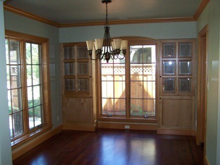 WILLOW GLEN - Custom crafted English Tudor - designer’s delight. photo 4