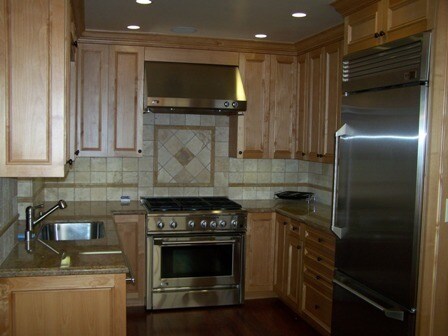 WILLOW GLEN - Custom crafted English Tudor - designer’s delight. photo 3