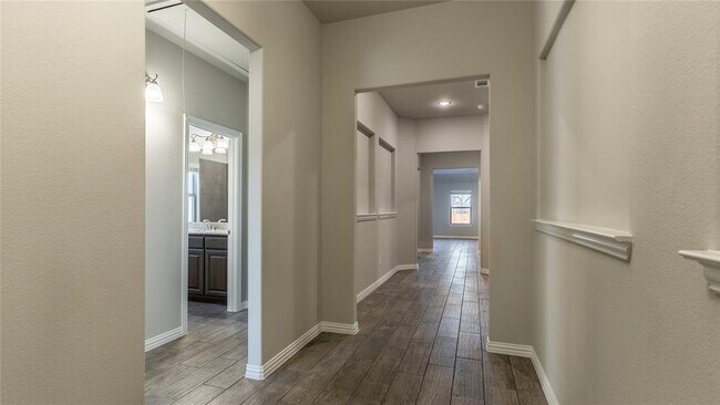 323 Ranch Road, Justin, TX 76247 photo 3