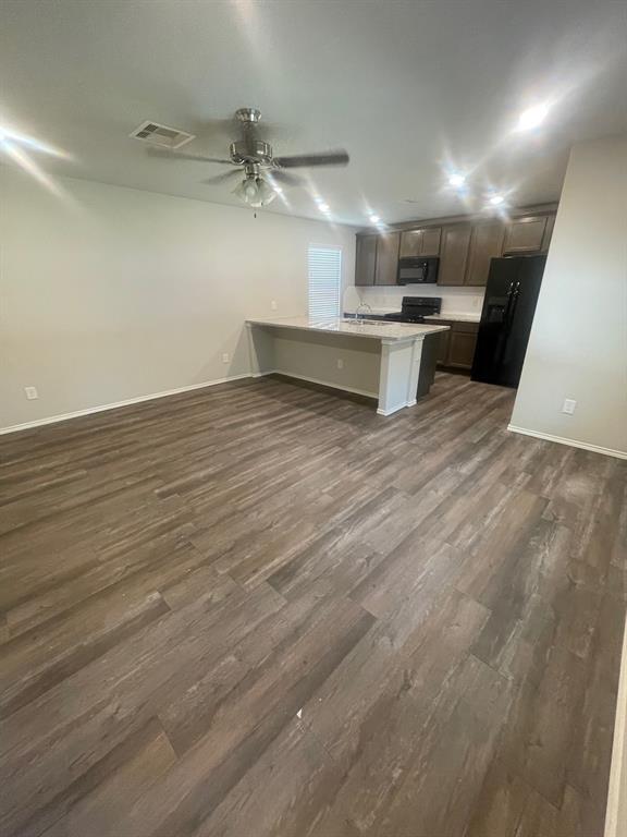 9199 Inwood, Willis, TX 77318 photo 2